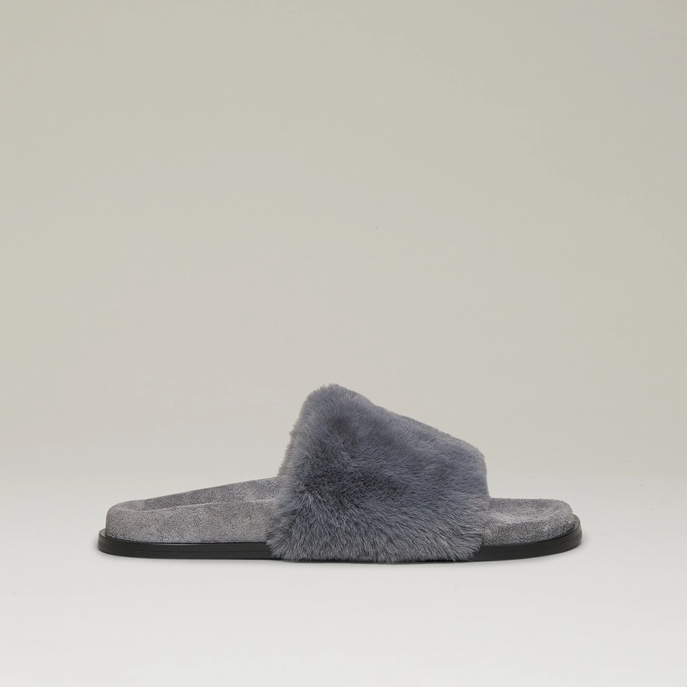 M. Gemi Aurora Gray Faux Fur Sandals